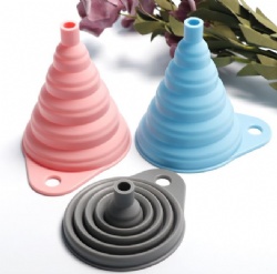 Silicone Funnel, Retractable Thickened Portable Foldable Oil Funnel, Collapsible Silicone Wine Funnel for Kitchen
