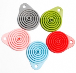 Silicone Funnel, Retractable Thickened Portable Foldable Oil Funnel, Collapsible Silicone Wine Funnel for Kitchen