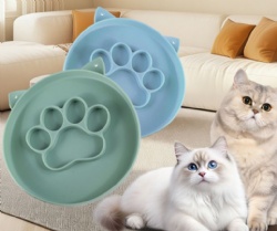 Food Grade Silicone Pet Plate, Cute Cat Paw Shape Slow Feeder Tray, Non-Slip Anti-Tip Easy to Clean Pet Supplies
