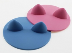 Universal Silicone Cup Lid with Cute Cat Ears, 10cm Diameter, Leak-Proof Cover for Ceramic Mugs