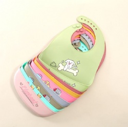 Silicone Printed Flat Baby Bib, Feeding & Tableware Set, Waterproof Mess-Free Saliva Bib for Infants & Toddlers