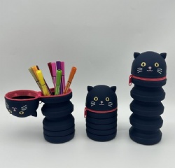 Black Cat Silicone Stationery Bag Pencil Holder, Cute Climbing Cat Cartoon Foldable Zipper Pencil Case