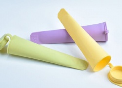 Food Grade Silicone Popsicle Mold, Handheld Covered Ice Lolly Mold, Easy Release DIY Ice Cream Making Kitchen Tool